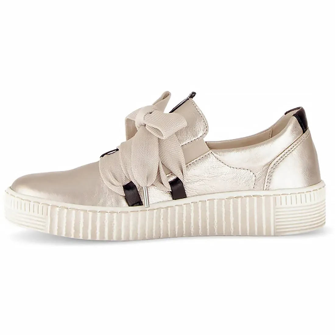 63.333.62 Lässiger Metallic-Sneaker