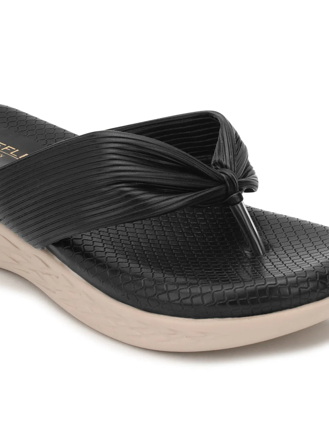 Schwarze PU-Slip-On-Flats (TC-ST-023-BLK)