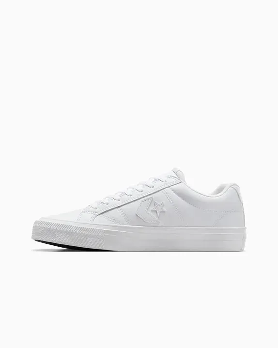 CONVERSE Unisex-Sportschuhe aus Kunstleder in Triple White für den Casual-Look