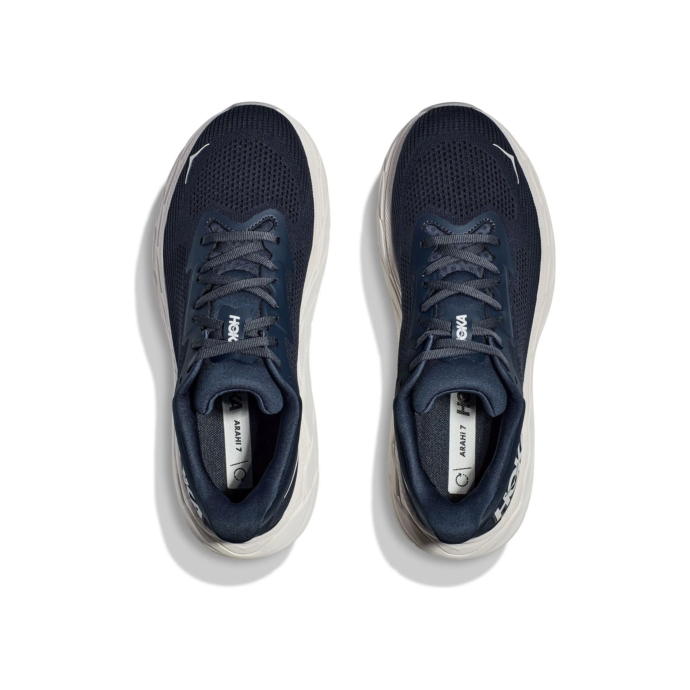 HOKA ARAHI 7 HERREN IN MITTLERER UND WEITER PASSFORM