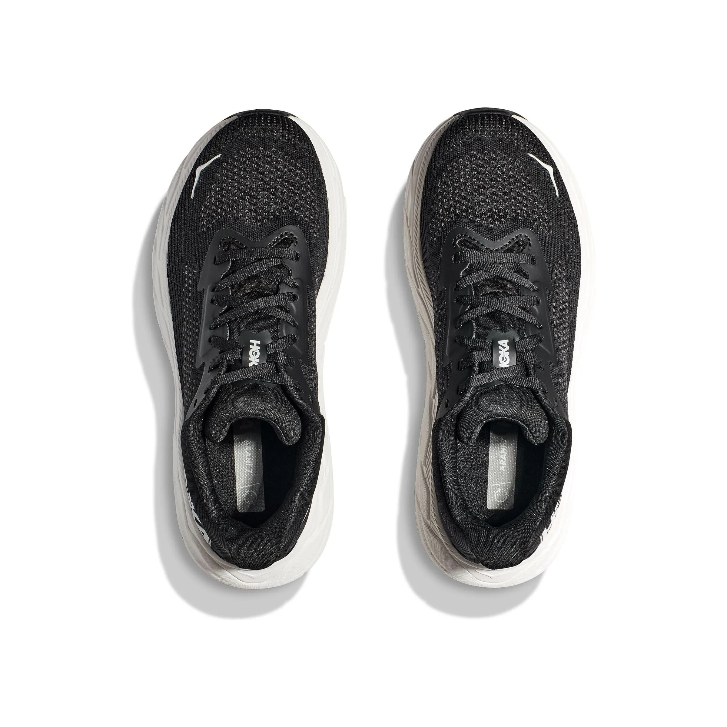 HOKA ARAHI 7 DAMEN IN MITTLERER UND WEITER PASSFORM