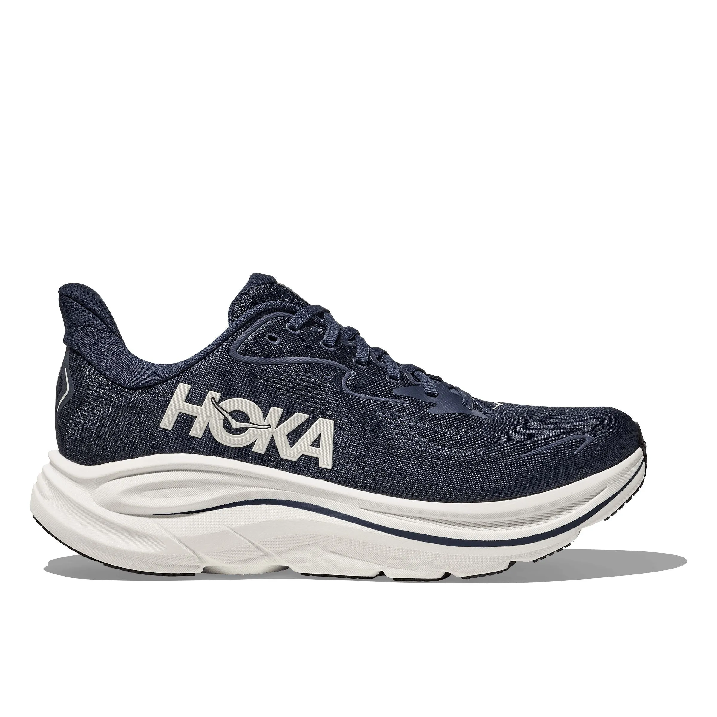 HOKA CLIFTON 10 HERREN IN MITTLERER UND WEITER PASSFORM