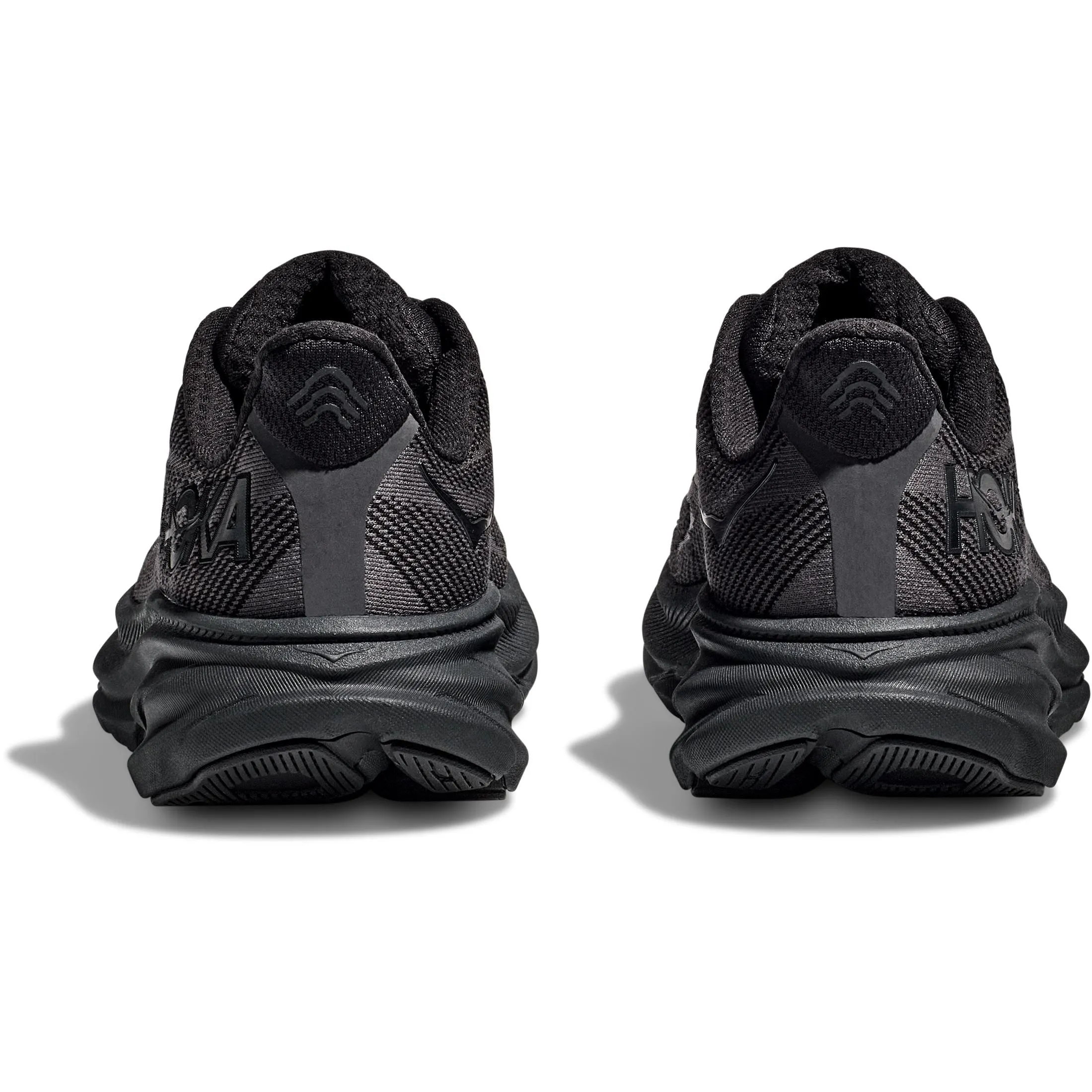 HOKA CLIFTON 9 HERREN IN MITTLERER UND WEITER PASSFORM - ENDVERKAUF!