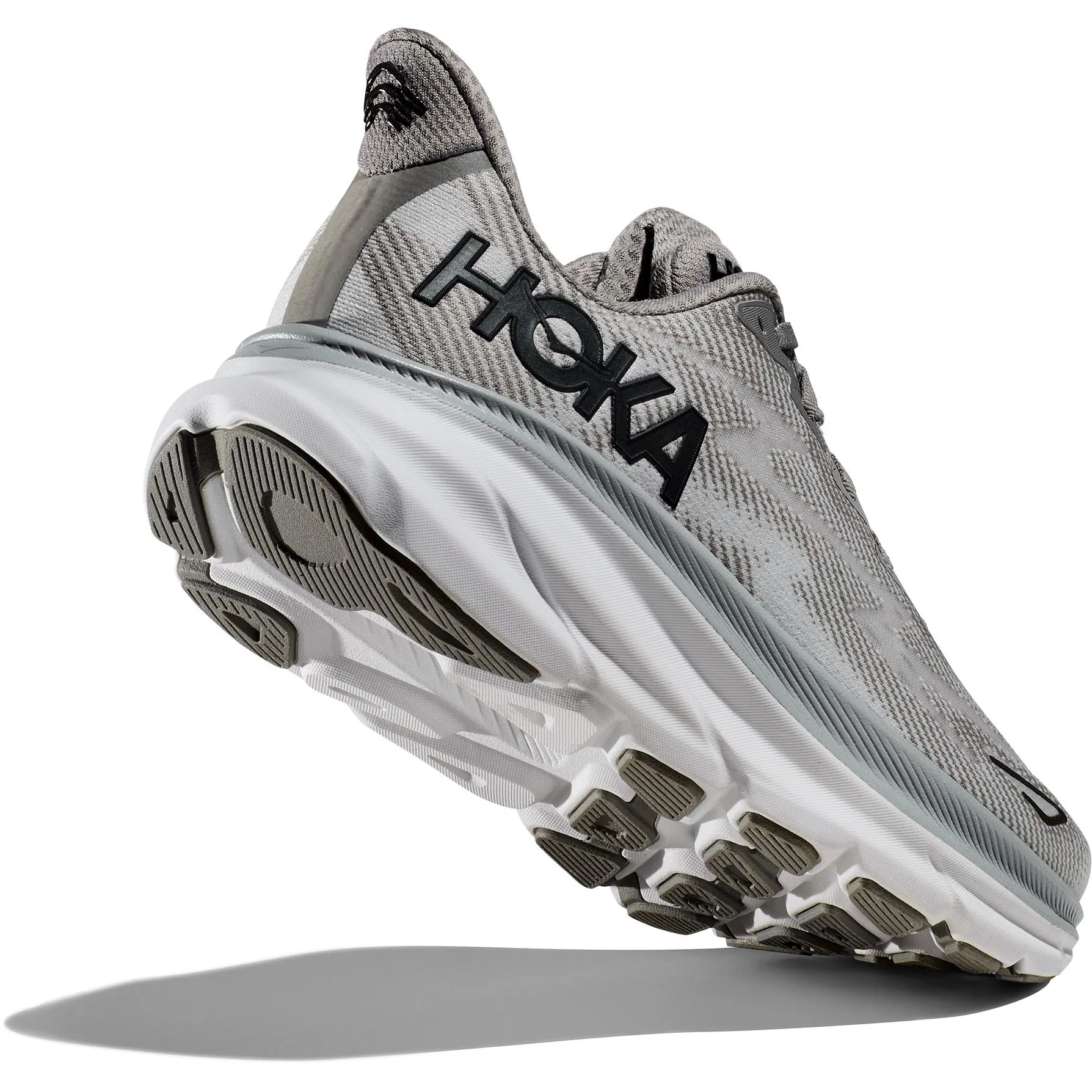 HOKA CLIFTON 9 HERREN IN MITTLERER UND WEITER PASSFORM - ENDVERKAUF!