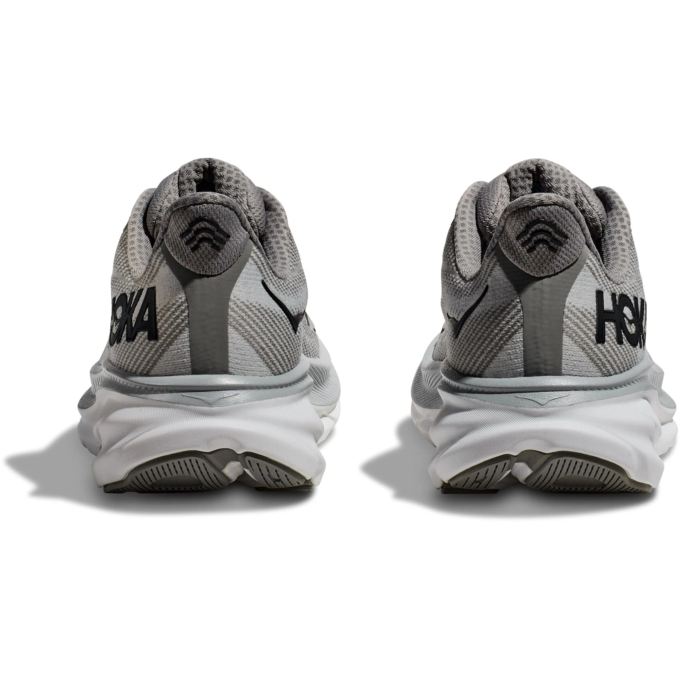 HOKA CLIFTON 9 HERREN IN MITTLERER UND WEITER PASSFORM - ENDVERKAUF!