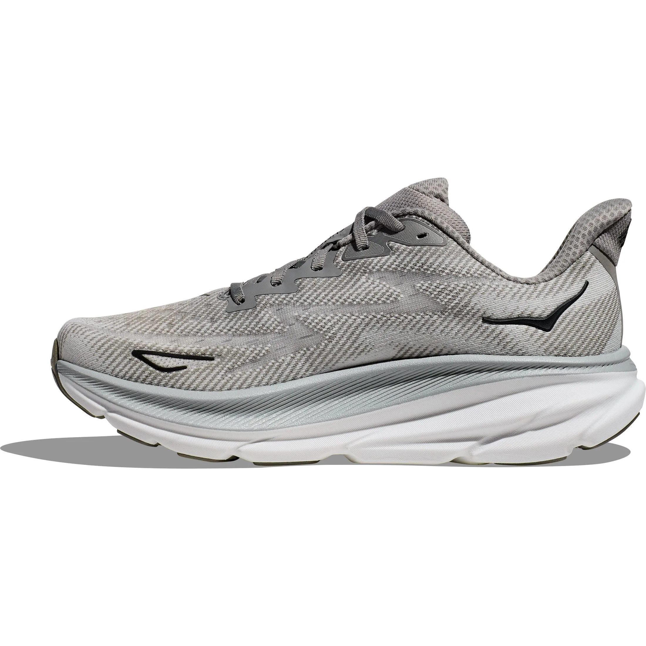 HOKA CLIFTON 9 HERREN IN MITTLERER UND WEITER PASSFORM - ENDVERKAUF!