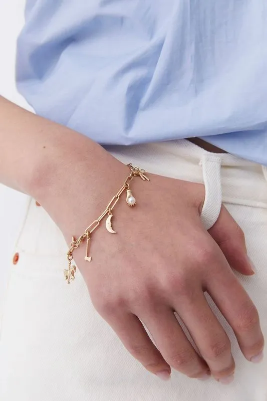 Karen Walker Schmuck Karen Walker - Mini Weisheit Handanhänger 9 Karat Gelbgold