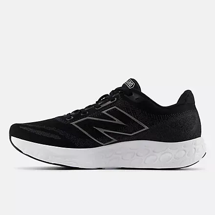 Herren 680 V8