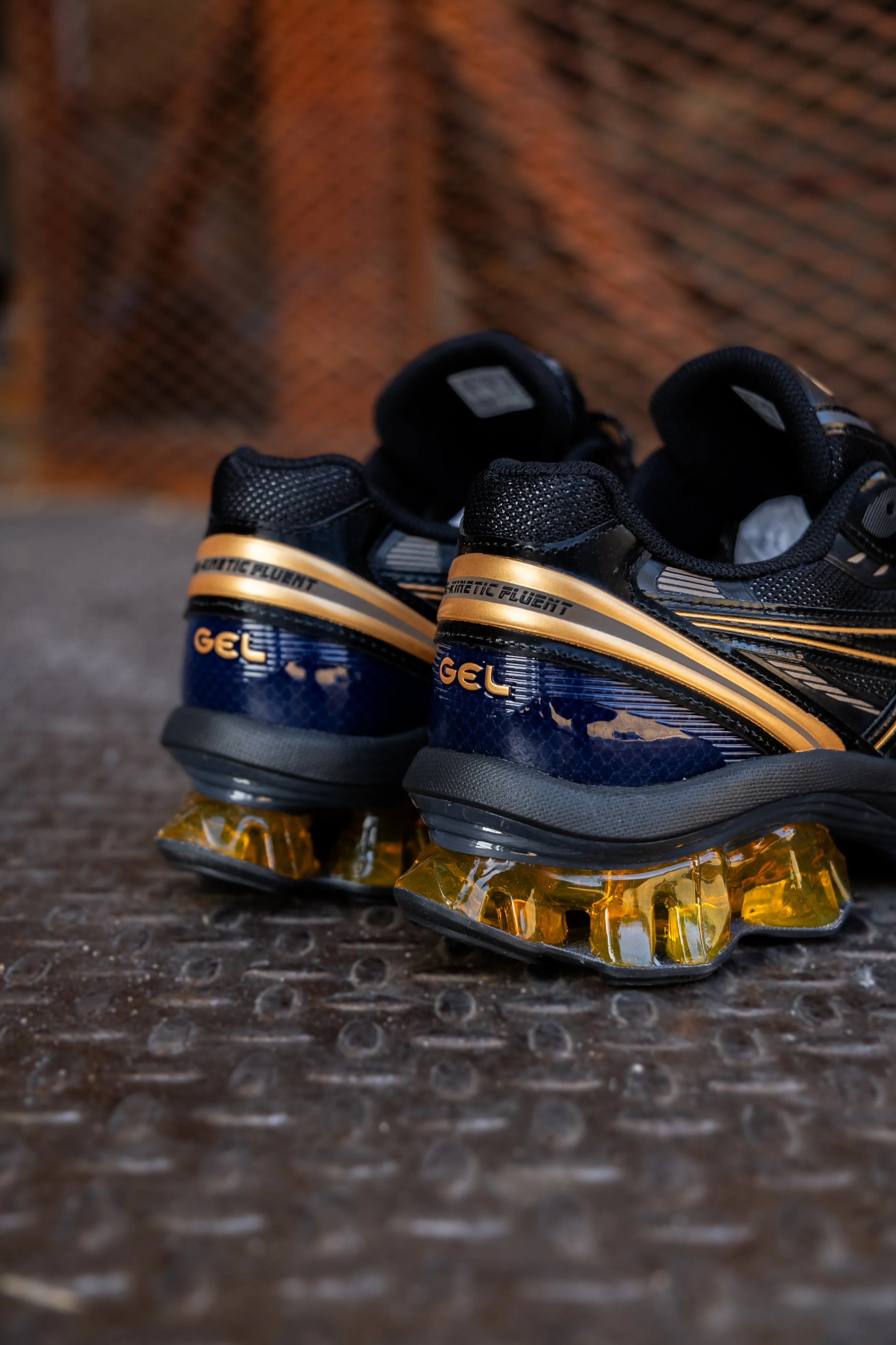 Herren Asics Gel-Kinetic Fluent (Schwarz/Gold) Asics Schuhe