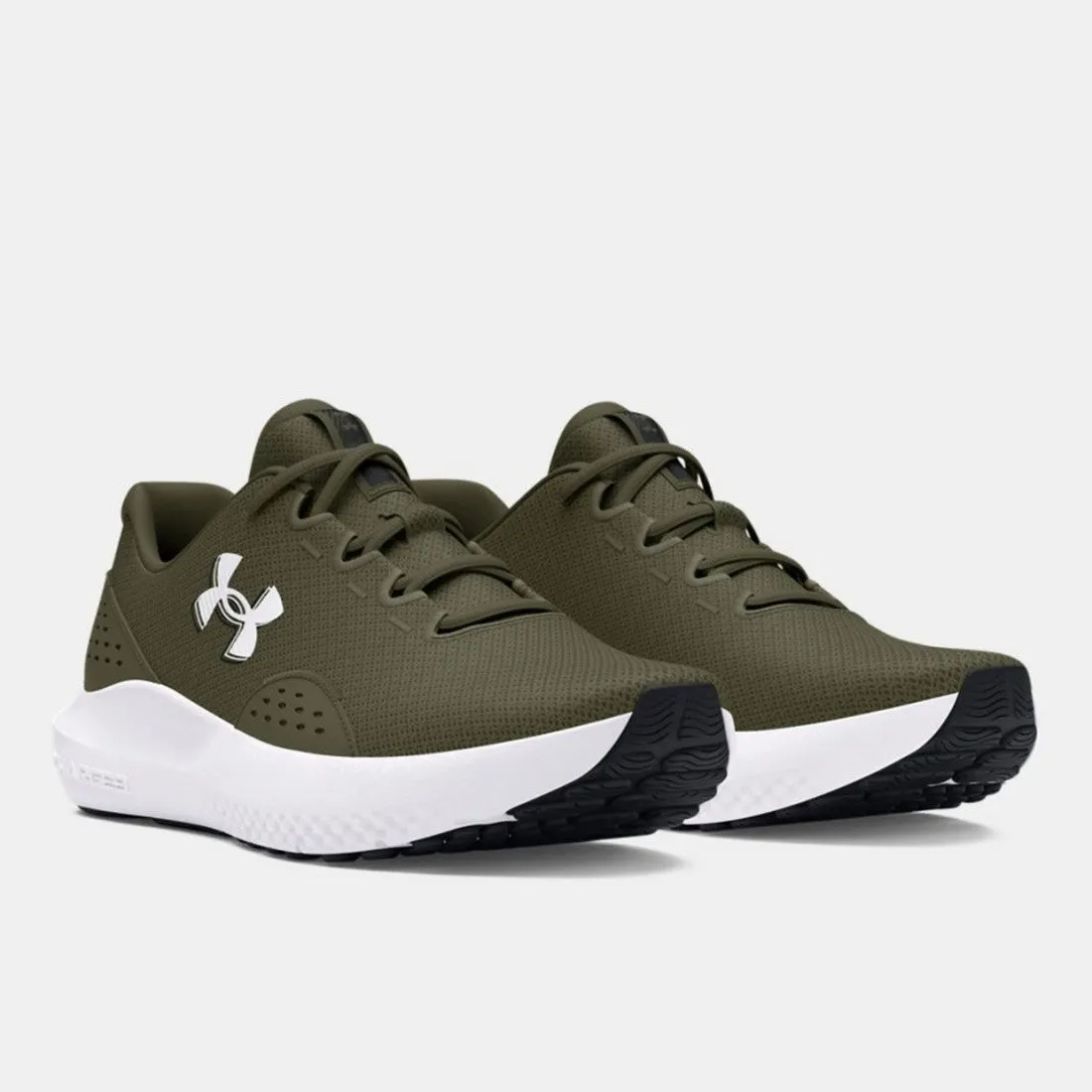 Herren Charged Surge 4