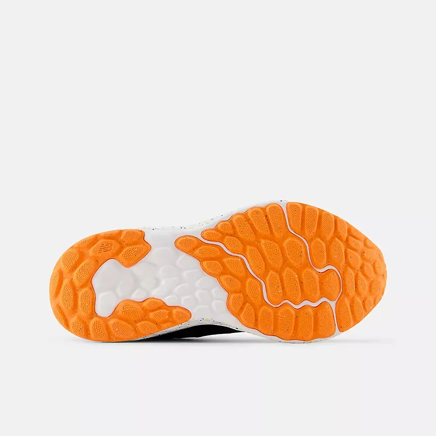 New Balance Schwarz/Blau Achat/Blaze Orange Arishi v4 Bungee-Schnürsenkel Kinderturnschuh