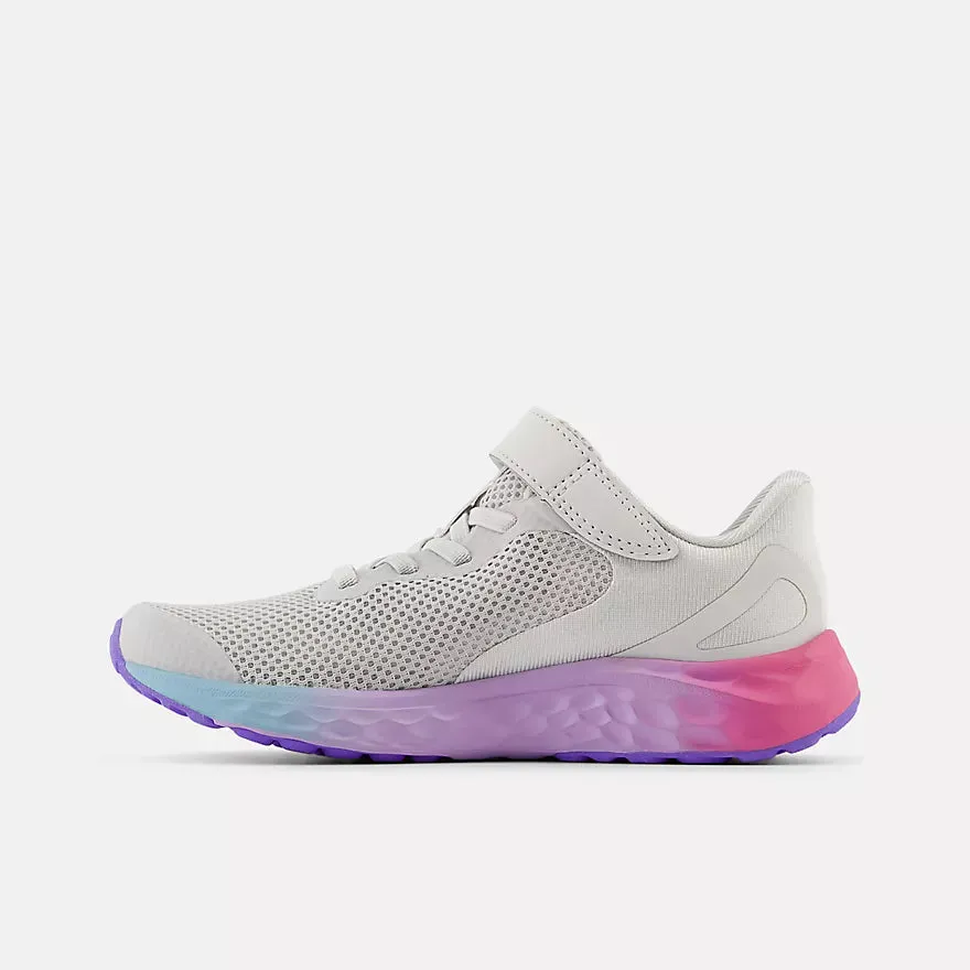 New Balance Grey Matter Arishi v4 Schnürsenkel-Kindersneaker