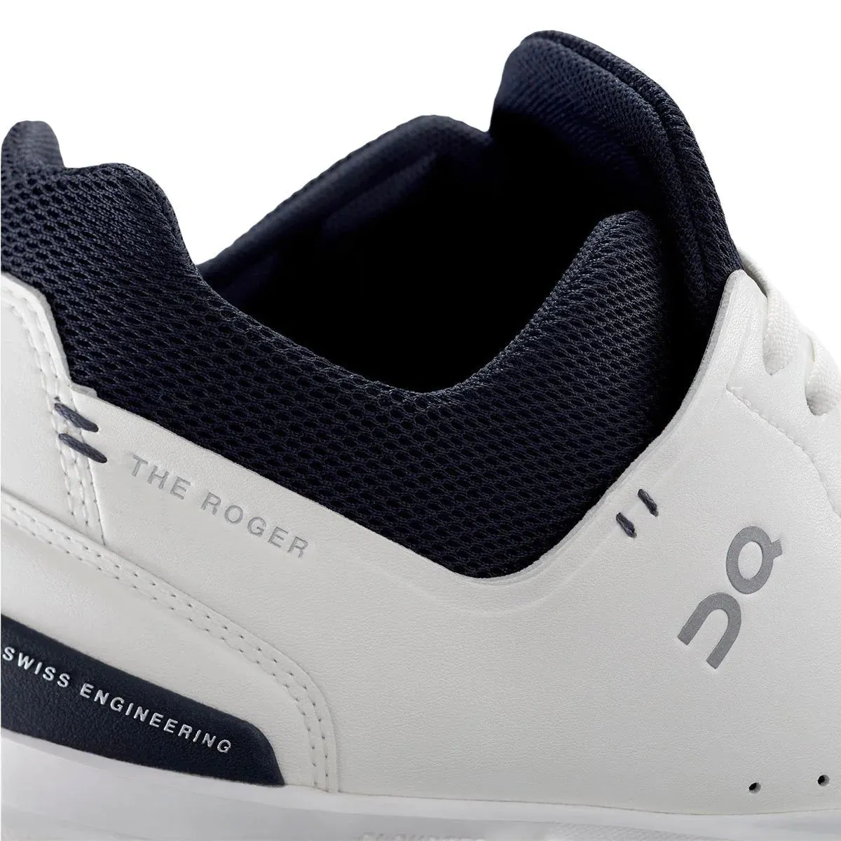 On Running Herren The Roger Advantage Weiß/Mitternacht