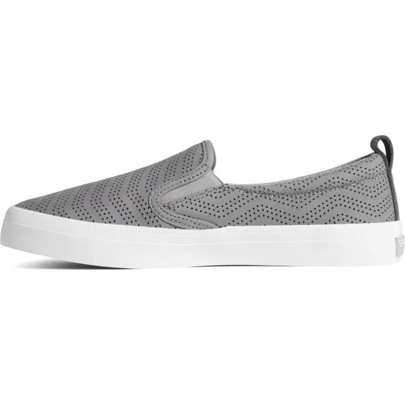 SPERRY CREST TWIN GORE PERFORIERTER LEDER-SLIP-ON-SNEAKER FÜR DAMEN - ENDVERKAUF!