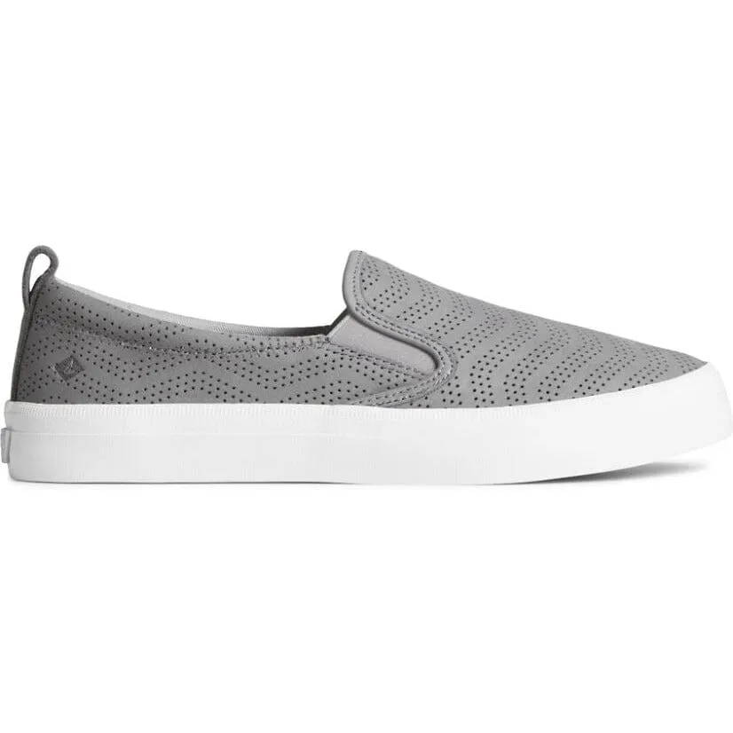 SPERRY CREST TWIN GORE PERFORIERTER LEDER-SLIP-ON-SNEAKER FÜR DAMEN - ENDVERKAUF!