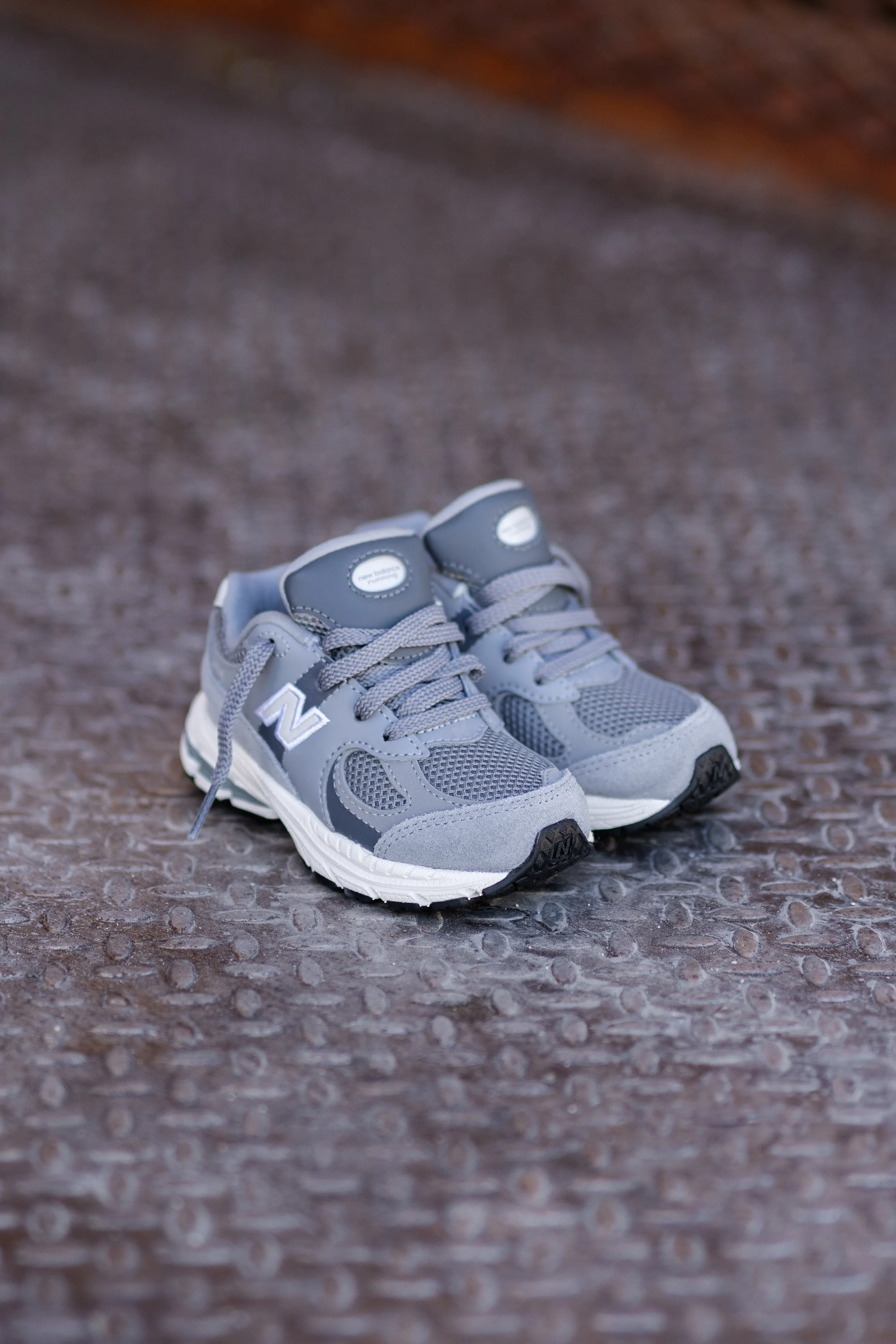 Kleinkind New Balance 2002R (Stahlgrau) - IC2002ST