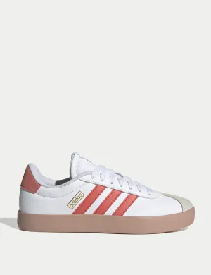 VL Court 3.0 Schuhe - Wolkenweiß/Vorgeliebtes Scharlachrot/Gold Metallic